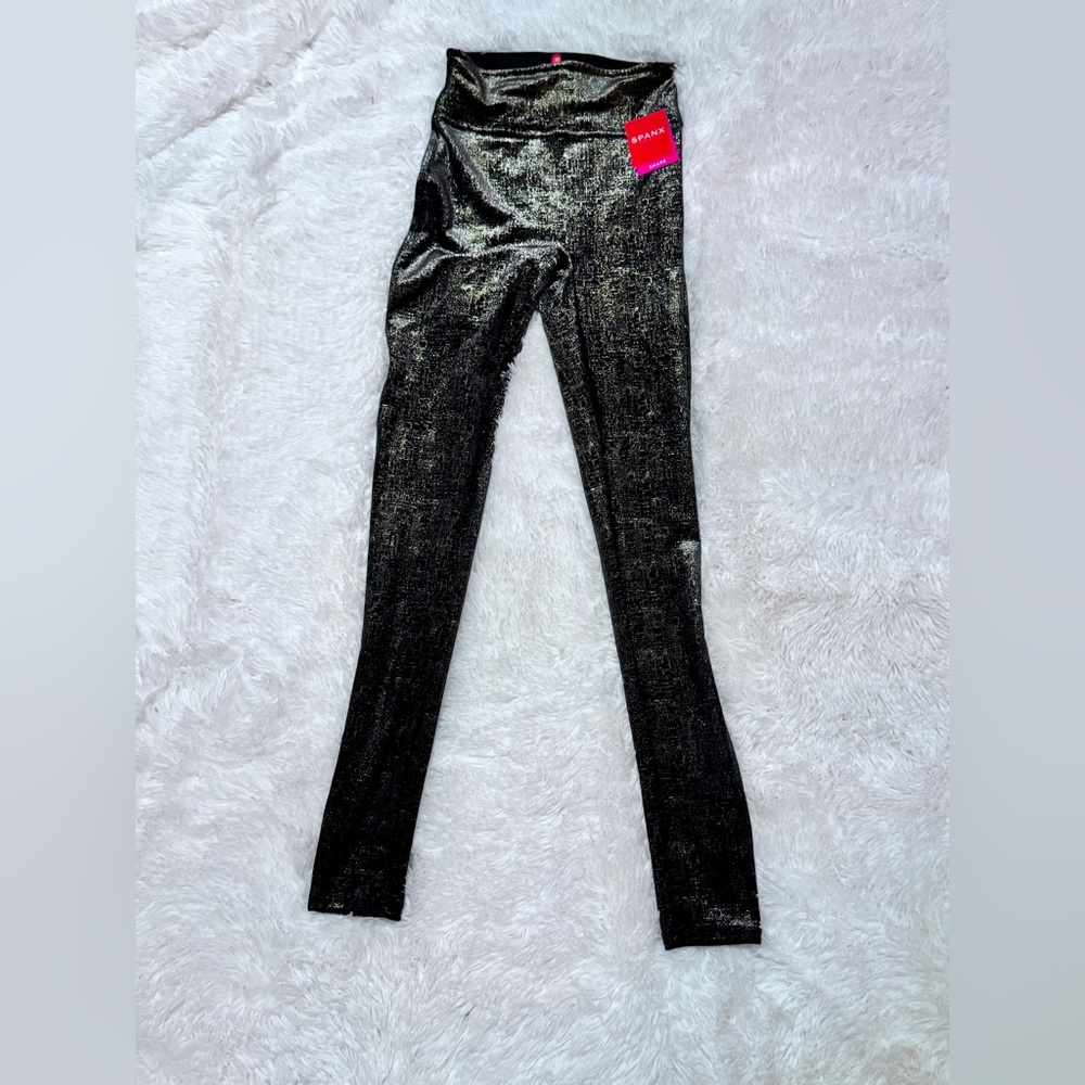 NWT XS Spanx Holiday Leggings